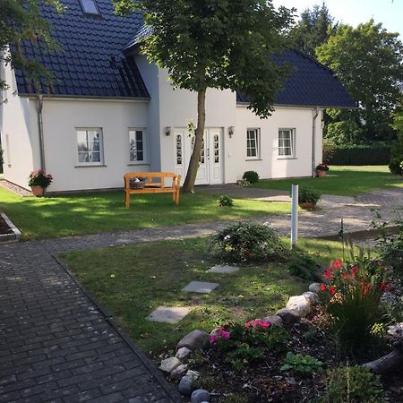 Pension Villa Frohsinn Sellin Auf Ruegen Экстерьер фото